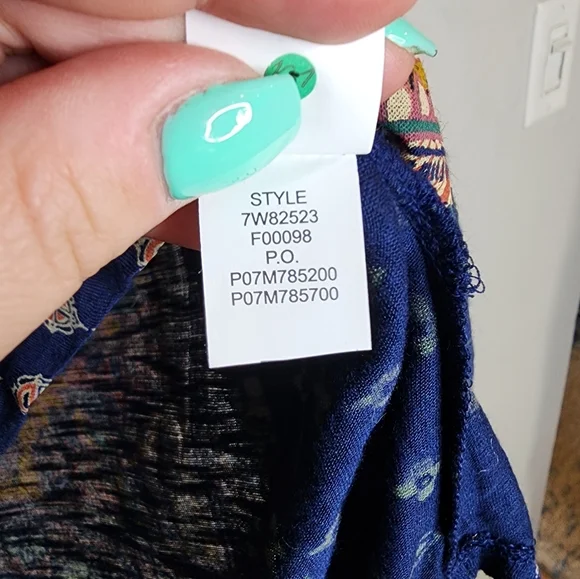 NWT Lucky Brand Persian Carpet Scoop Neck Short Sleeve Tee Shirt Navy XL - Picture 15 of 16